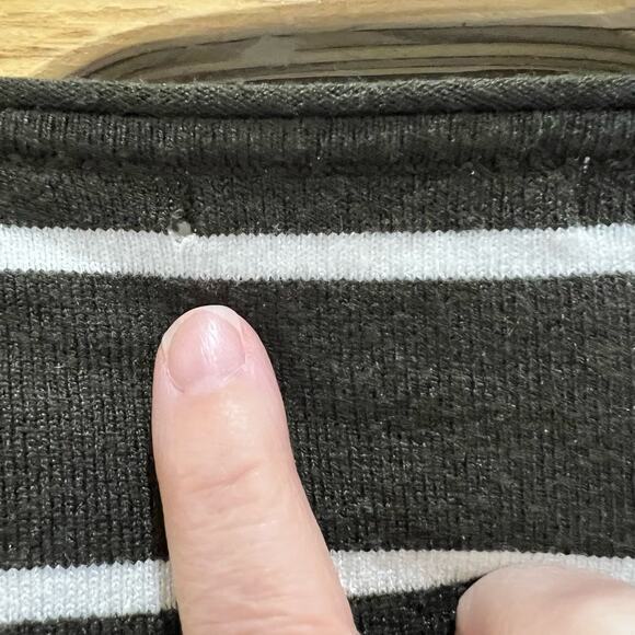 Pink Clover Womens Valencia Curved Ribbed Hem Sweater Olive‎ S Petite Stich Fix - Picture 5 of 6